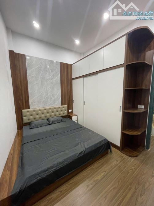 Bán nhà Ngõ Quỳnh 38m2, 4T, mt 3.8m mặt ngõ thông, dân xây, sổ đỏ đẹp. Giá 8.5 tỷ có TL - 4