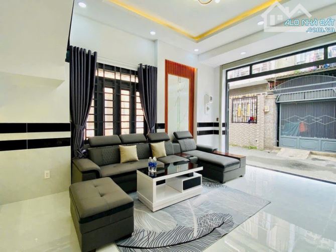 Bán nhà lô góc hxh quay đầu Bùi Quang Là, 4.3x10.3, , P12, Gò Vấp, 5 tỷ - 4