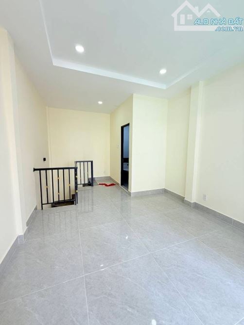 BÁN NHÀ BÌNH THẠNH - HẺM XE HƠI 1 TRỤC💥 - ĐINH TIÊN HOÀNG - FULL NỘI THẤT - CHỈ 4.5 TỶ - 4