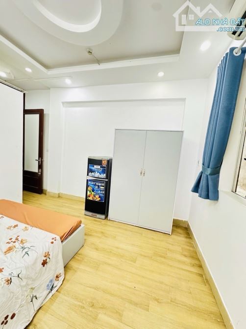 Nhà Quan Nhân , vị trí đẹp thang máy 6 Tầng - 4