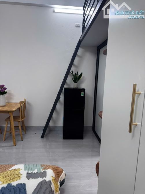 Cho Thuê CCMN 204 Trần Duy Hưng Cầu Giấy 30m2 Studio Gác Xép Ban Công Cửa Sổ Giặt Riêng TM - 4
