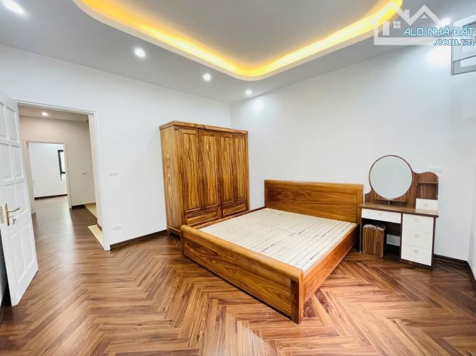 Nhà Mới Đẹp TT Q.Hoàng Mai_Mặt Ngõ KD oto Tránh_Dt60m_Mt4.2m_5Tầng_Giá Chỉ 15 Tỷ - 4