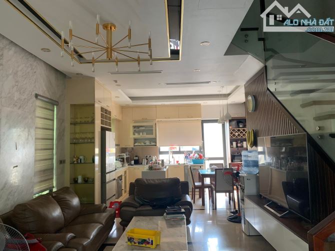 BÁN BIỆT THỰ CAO CẤP KHU NGOẠI GIAO ĐOÀN – XUÂN ĐỈNH – 105M² – 5 TẦNG – GIÁ 25 TỶ - 5