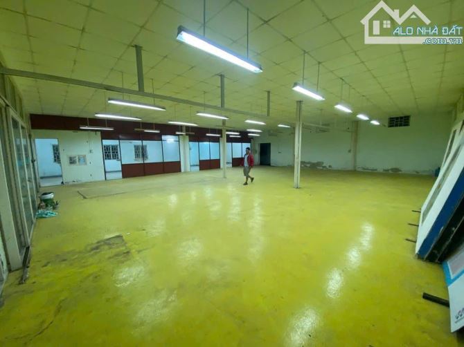 CHO THUÊ MẶT BẰNG 500m2 đường Nguyễn Tất  Thành  , Thanh Khê, Đà Nẵng - 5