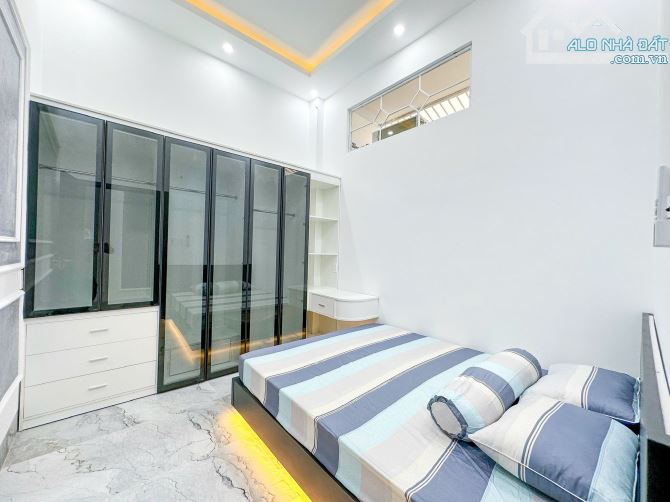 BÁN NHÀ 1T2L đúc mới, HIỆN ĐẠI Nội Thất TUYỆT ĐẸP, sổ Hồng hoàn chỉnh - 5