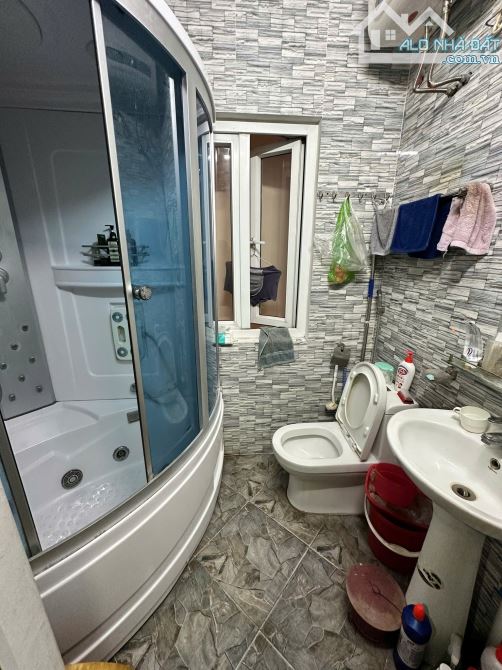 CẦN BÁN NHÀ THANH NHÀN HAI BÀ TRƯNG 38m2, 7 TẦNG MẶT TIỀN 3,6m GIÁ  25.5 TỶ - 5