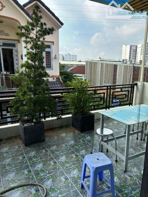 HẺM XE TẢI - AN PHÚ ĐÔNG - 75M2 - 4 TẦNG - NGAY TRƯỜNG ĐẠI HỌC NGUYỄN TẤT THÀNH - 5