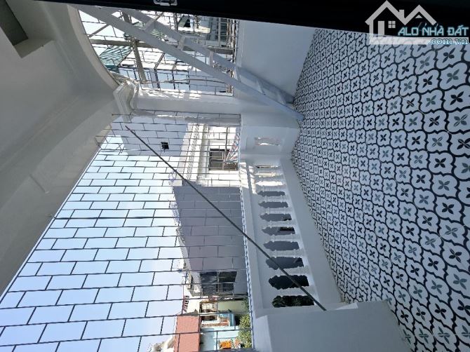 NHÀ ĐẸP KIM GIANG, OTO 42m x 4T, Giá 10.x tỷ - 5