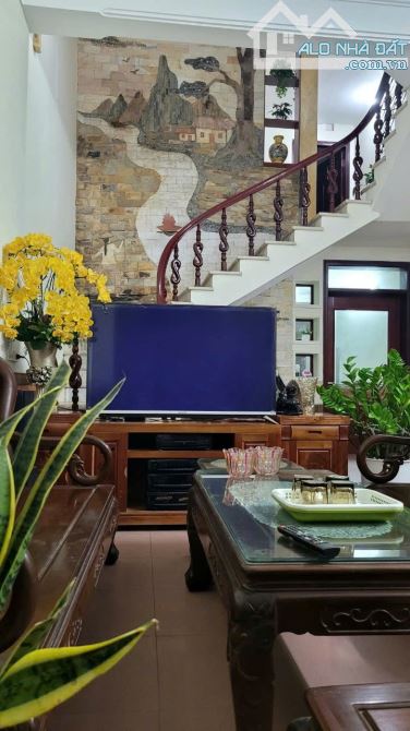 Bán nhà 3.5 tầng đường Tạ Quang Bửu, Kinh Bắc - 5
