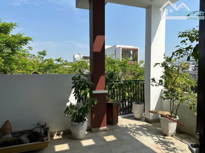 SẬP HẦM NHÀ 3T M.TIỀN KINH DOANH - NGAY TRƯỜNG HỌC - GIÁ NGANG GIÁ ĐẤT - 5