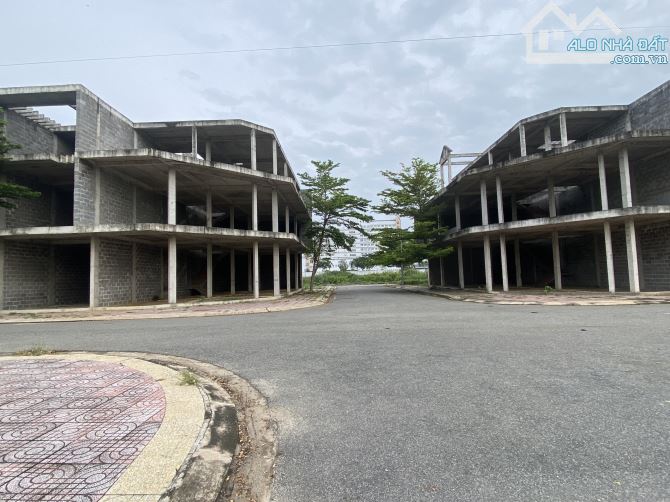 BÁN NHÀ PHỐ KHU NHÀ Ở PHÍA TÂY ĐƯỜNG 3/2_ PHƯỜNG 11_ HƯỚNG ĐÔNG NAM_GẦN BÃI BIỂN - 5