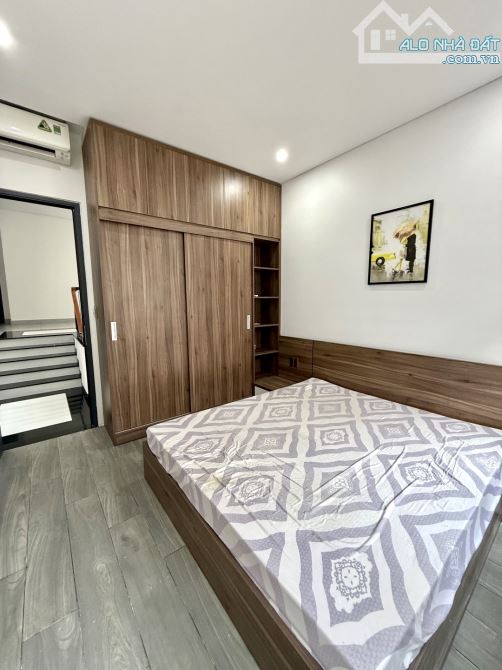 SIÊU PHẨM 4 TẦNG MẶT TIỀN BÀU GIA THƯỢNG- CHỦ ĐỂ FULL NỘI THẤT XỊN- MUA VỀ Ở NGAY. - 5