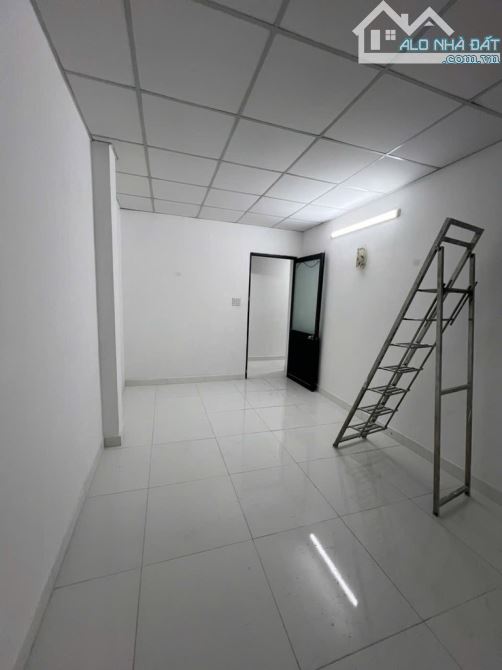 TỈNH LỘ 10 - SÁT AEON -XE HƠI NGỦ TRONG NHÀ -BTD -BÌNH TÂN -DT: 45M2- 3 TỶ 650 - 5