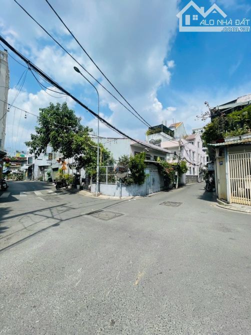 NHÀ ĐINH TIÊN HOÀNG - HẺM XE HƠI TỚI NHÀ - KINH DOANH TẠI NHÀ - 27M2 - 2 TẦNG - GIÁ 4.95 T - 5