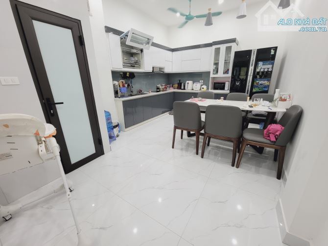 BÁN NHÀ PHỐ VĨNH HƯNG – 50M², 5 TẦNG, 7 PHÒNG NGỦ – GIÁ 8.5 TỶ - 5