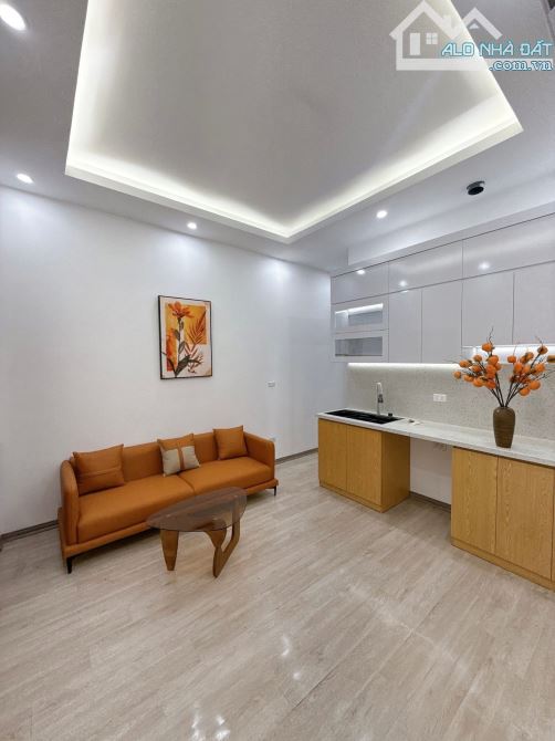 TẬP THỂ SIÊU ĐẸP-LÔ GÓC 3 MẶT THOÁNG VŨ NGỌC PHAN-ĐỐNG ĐA CHỈ HƠN 3 tỷ - 5