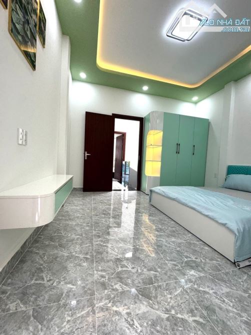 BÁN NHÀ TÂN PHÚ – 52M² – 2 TẦNG – FULL NỘI THẤT – GIÁ NHỈNH 5 TỶ - 5