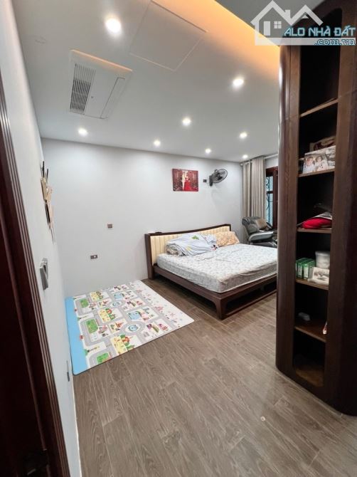 ĐẲNG CẤP NHÀ VƯỜN, NỘI THẤT TIỀN TỶ, Ô TÔ TRÁNH QUAY ĐẦU, 121M2X5T, THANG MÁY, 23 TỶ - 5
