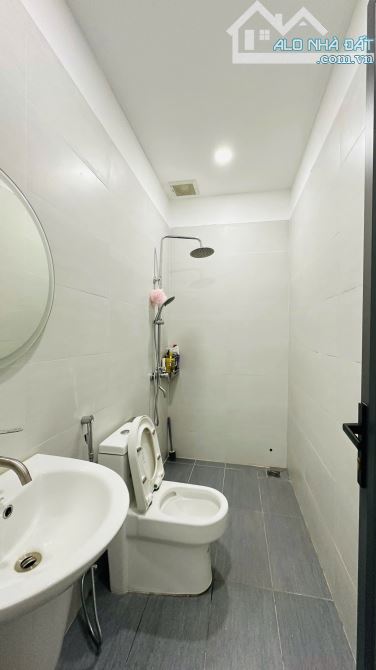 Bán Nhà Phước Tân Hẻm Lạc Long Quân đi vào Nha Trang Hạ Còn 3Tỷ700 - 5
