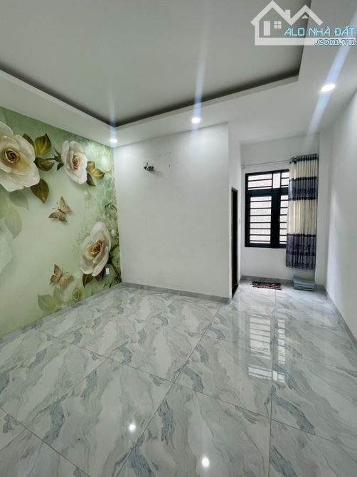 NHÀ ĐẸP TẶNG TOÀN BỘ NỘI THẤT- NGAY BỆNH VIỆN BÌNH TÂN- HƯƠNG LỘ 2 -DT: 4*16.5M- 6.4 TỶ - 5