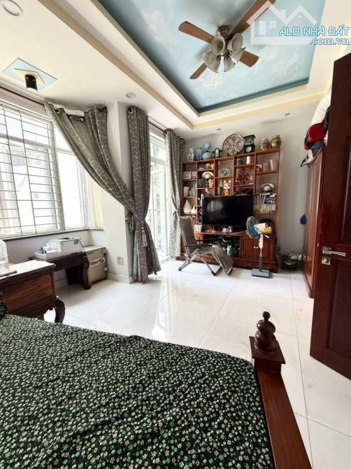 Bán nhà 5 tầng đường Nguyễn Đình Chiểu, Quận 3 - 55m2 (4.7 x 12) trong Cư Xá Đô Thành - 5