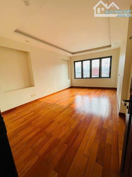 SIÊU PHẨM TRƯƠNG ĐỊNH - 66M2, 7 TẦNG THANG MÁY - Ô TÔ TRÁNH, VÀO NHÀ - KINH DOANH VĂN PHÒN - 5