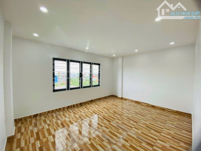 Nhà 4 tầng xây mới tại Nam Hùng Nam Hải,ngõ to thông ra Bùi Viện -Ngô Gia Tự Giá 2,38 tỷtt - 5