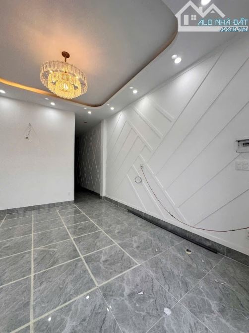 BÁN CẶP NHÀ ĐẸP ĐANG HOÀN THIỆN CẦU KÊNH TÀ BEN - CÁCH TUYẾN TRÁNH XUYÊN Á 100m  - Dt : 5x - 5