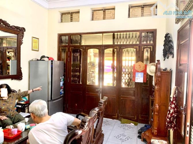 Bán Nhà Mặt Phố Quận Hoàn Kiếm 125m4T MT5,9m Vỉa Hè 1 SỔ 1 CHỦ 78,8 Tỷ Hàng Chiếu. - 5