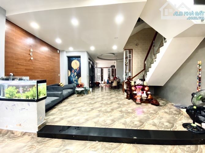 11.4 Tỷ- BIỆT THỰ VÍP- 6.5mx20mx4 tầng- Tân Kỳ Tân Quý- Gần Aeon Mall. - 5