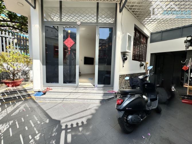 BIỆT THỰ MINI VẠN KIẾP P3 BÌNH THẠNH - HẺM XE HƠI - 3 BƯỚC RA MẶT TIỀN - 93M2 5PN LÔ GÓC K - 5