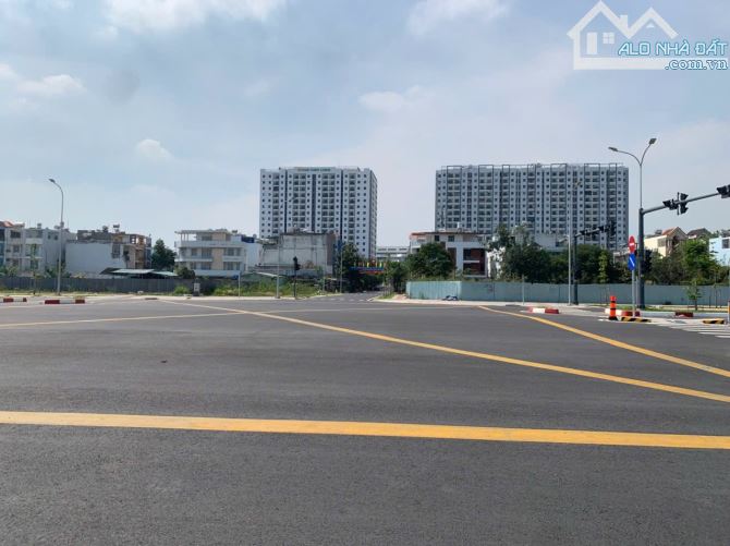 Bán nhà 2 tầng, khu 38ha Tân Thới Nhất, Quận 12, đối diện công viên Thuận Kiều. Chỉ 4,95tỷ - 5