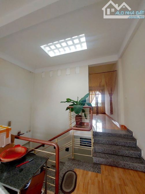 Bán nhà khu Nam Việt Á - mặt tiền đường Đoàn Khuê - gần Sông thoáng mát - Giá 8,x tỷ - 5