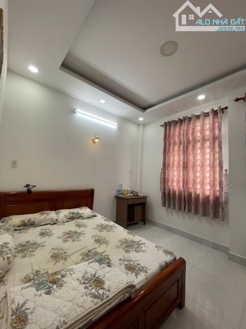 Bán nhà hẻm xe tải đường Chiến Lược 4 tầng mới tinh, 4x12m, chỉ nhỉnh 5 tỷ - 5