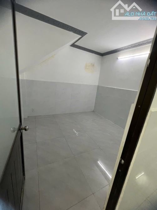 45M2 - CHỈ 3.X T.Ỷ - GẦN SIÊU THỊ EMART 2 - PHAN HUY ÍCH, PHƯỜNG 12, GÒ VẤP. - 5