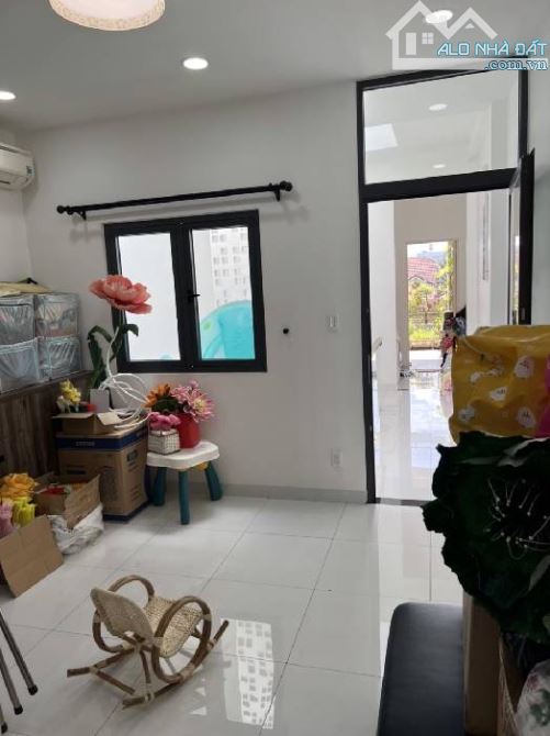 Nhà đẹp khu ven sông, 3 tầng, 102m², đường 10m, sát Gigamall Phạm Văn Đồng, giá 12,5 tỷ - 5
