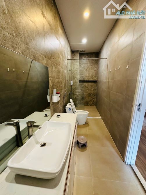 🏡 Nhà đẹp mặt tiền đường 17/3 - Đang kinh doanh HomeStay - 6