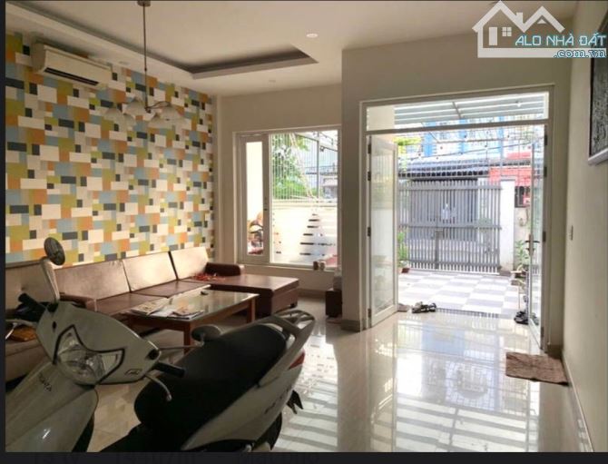 Bán nhà mặt tiền đường nhánh phạm văn chiêu sát nguyễn văn khối 13 tỷ - 6