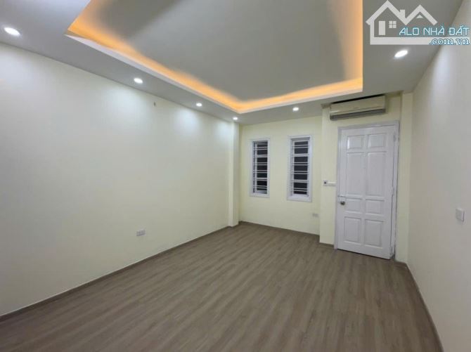 NHÀ ĐẸP 4 TẦNG – FULL NỘI THẤT – PHỐ TRẦN KHÁT CHÂN – NGÕ THÔNG – Ở LUÔN - 6