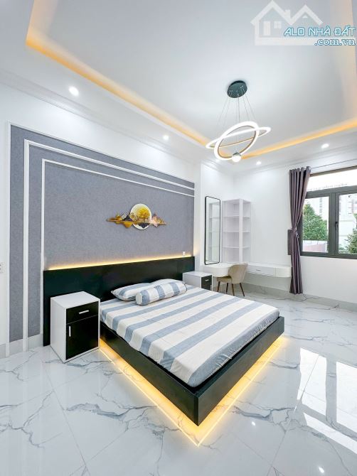 BÁN NHÀ 1T2L đúc mới, HIỆN ĐẠI Nội Thất TUYỆT ĐẸP, sổ Hồng hoàn chỉnh - 6
