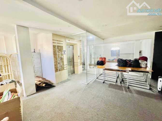 LÔ GÓC CỘNG HOÀ P.13 TÂN BÌNH - DT: 8.6❌15 - 7 TẦNG KIÊN CỐ - CHỈ 36 TỶ - 6