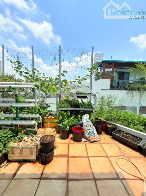 Bán nhà kiểu biệt thự đường Phan Đình Phùng, Phú Nhuận - 5 tầng 91m2 (7.4 x 13) chỉ 12 tỷ - 6
