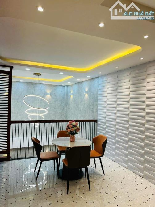 Bán nhà đẹp 4 tầng Phạm Văn Chiêu P9 Gò Vấp – HXH, full NT, SHR – chỉ 6.4 tỷ TL - 6