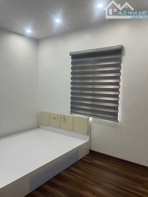 Bán nhà 4 tầng khung cột độc lập. Mặt ngõ 618 Ngô Gia Tự (Tđc sao sáng ) - 6