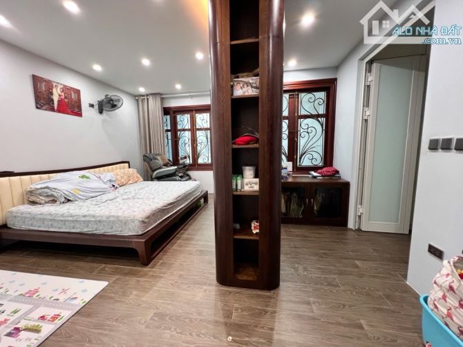 ĐẲNG CẤP NHÀ VƯỜN, NỘI THẤT TIỀN TỶ, Ô TÔ TRÁNH QUAY ĐẦU, 121M2X5T, THANG MÁY, 23 TỶ - 6