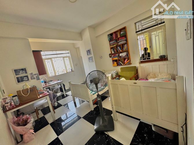 Bán căn hộ chung cư 62 Bà Hom 72,8m2, 2pn, 2wc tại Bà Hom, Phường 13, Quận 6 - 6
