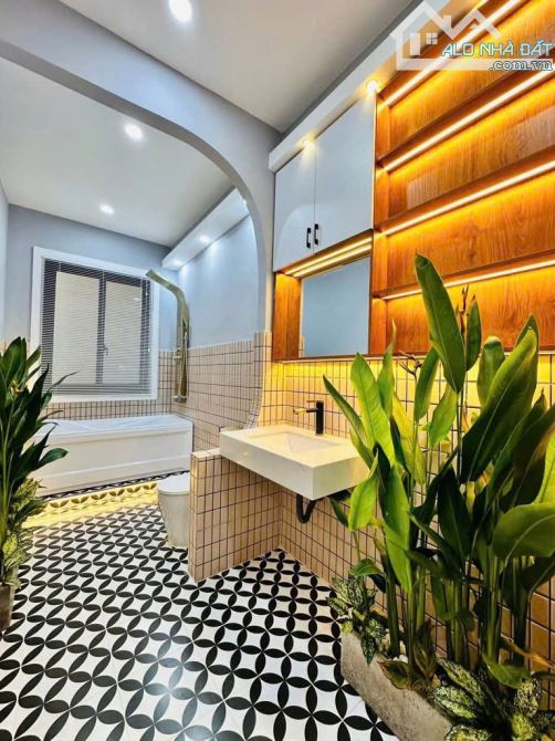 "Nhà mới 5 tầng ngay  Lê Văn Thọ – 4x12 Vuông vức  hxh 4m, 30M RA MẶT TIỀN chỉ 6.7 tỷ - 6