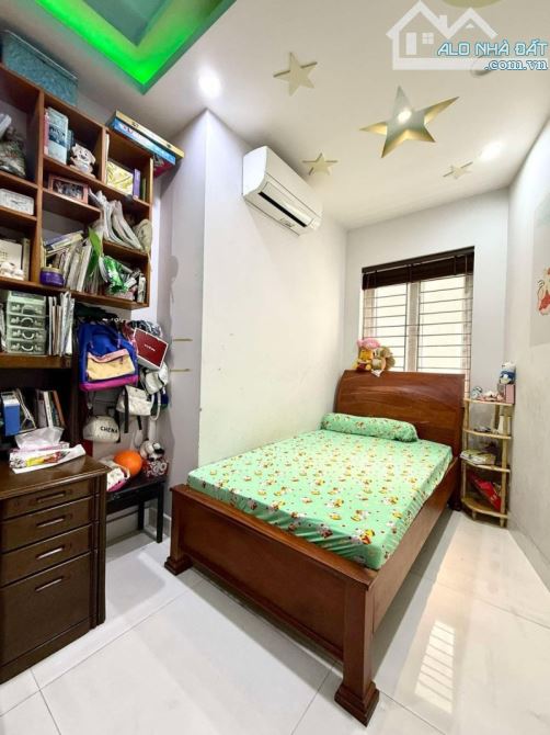 Bán nhà 5 tầng đường Nguyễn Đình Chiểu, Quận 3 - 55m2 (4.7 x 12) trong Cư Xá Đô Thành - 6