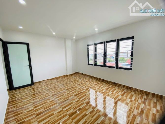 Nhà 4 tầng xây mới tại Nam Hùng Nam Hải,ngõ to thông ra Bùi Viện -Ngô Gia Tự Giá 2,38 tỷtt - 6