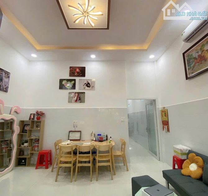 Hàng Chuẩn Giá Sốc 735 triệu Sổ Hồng Riêng sẵn ở Lê thị Lơ Tân Hiệp Hoc Môn 102m2 bao Phí - 6